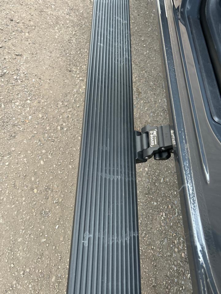 Toyota Tacoma 4WD TRD Pro Hybrid Double Cab 5' Bed AT (Natl) 2024