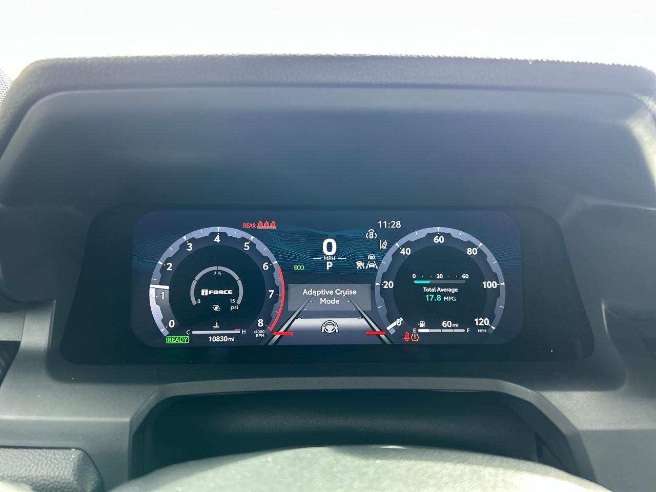 Toyota Tacoma 4WD TRD Pro Hybrid Double Cab 5' Bed AT (Natl) 2024