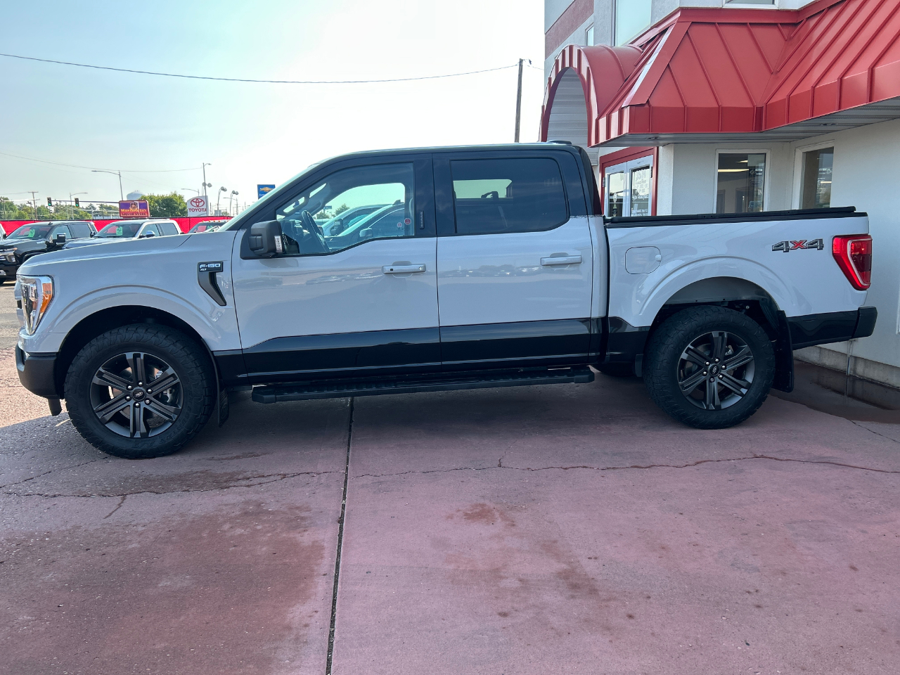 2023 Ford F-150 XLT Heritage photo 2