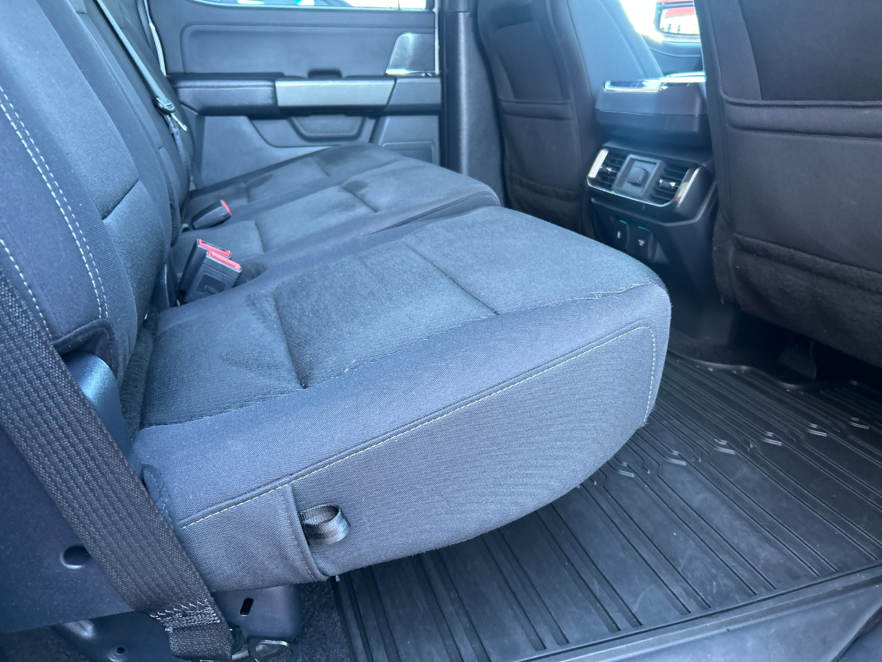 2021 Ford F-150 XLT photo 15