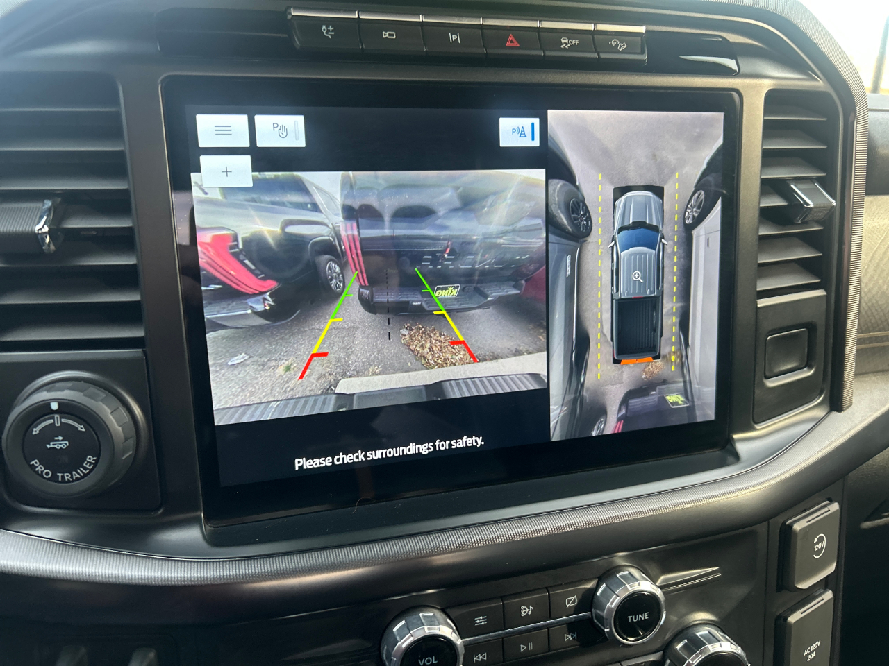 Ford F-150 Platinum SuperCrew 6.5-ft. Bed 4WD 2021 Ford F-150 Platinum SuperCrew 6.5-ft. Bed 4WD 2021