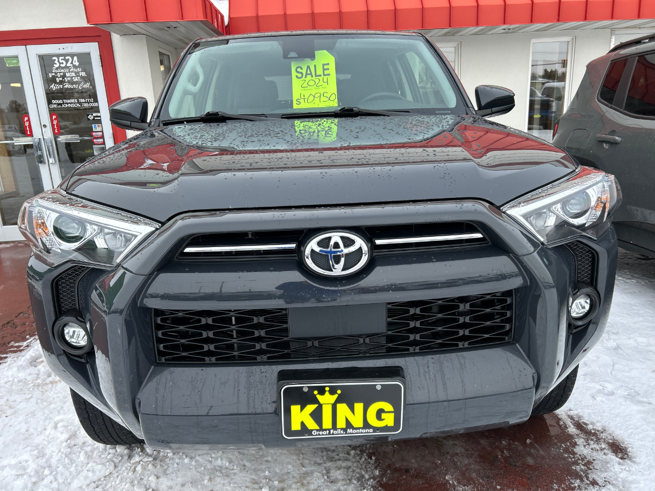 Toyota 4Runner SR5 4WD (Natl) 2024