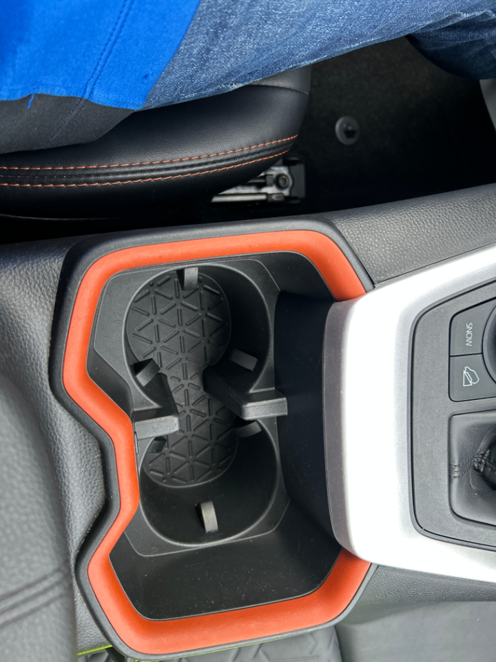 Toyota RAV4 Adventure AWD (Natl) 2024