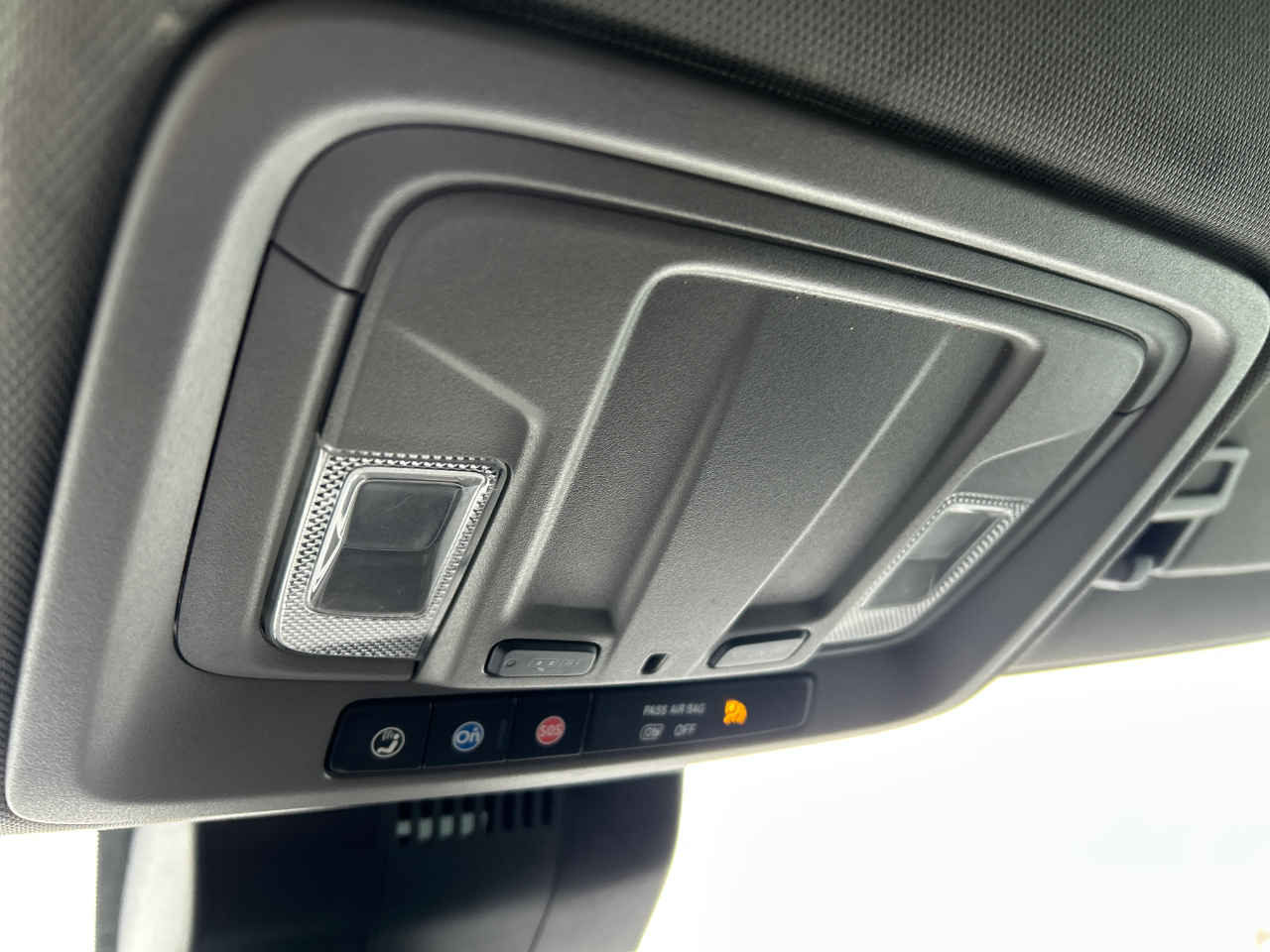 GMC Sierra 1500 4WD Crew Cab 157" SLE 2023