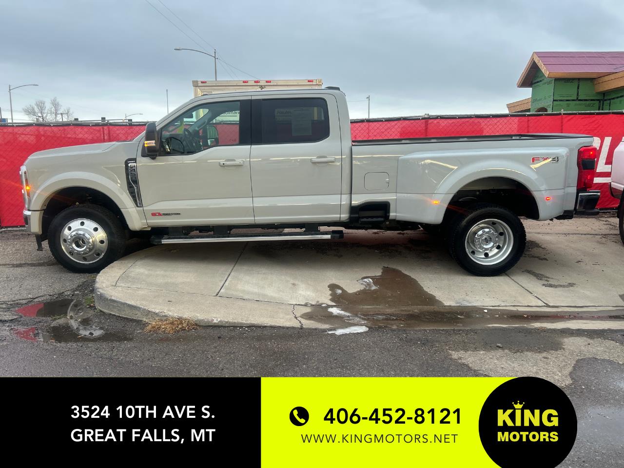 2025 Ford Super Duty F-450 DRW Lariat/FX4  4WD Crew Cab 8' Box