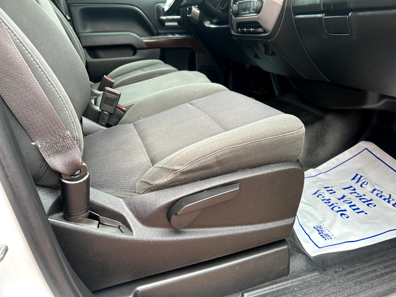 GMC Sierra 1500 4WD Double Cab 143.5" SLE 2015