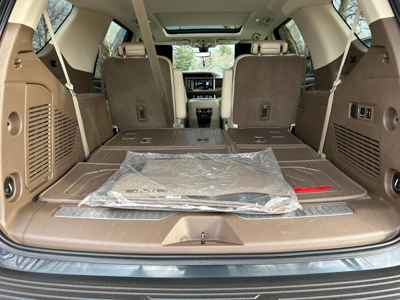 GMC Yukon 4WD 4dr Denali 2021