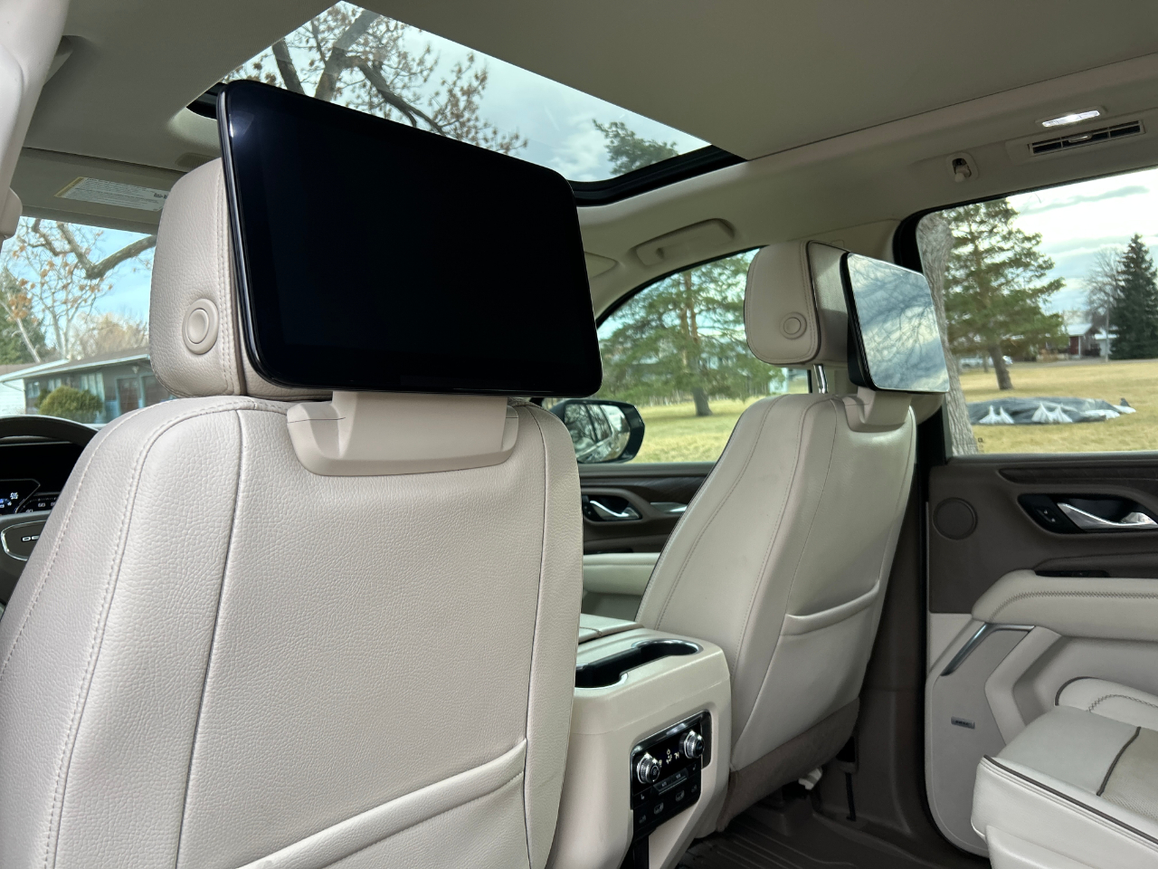 GMC Yukon 4WD 4dr Denali 2021