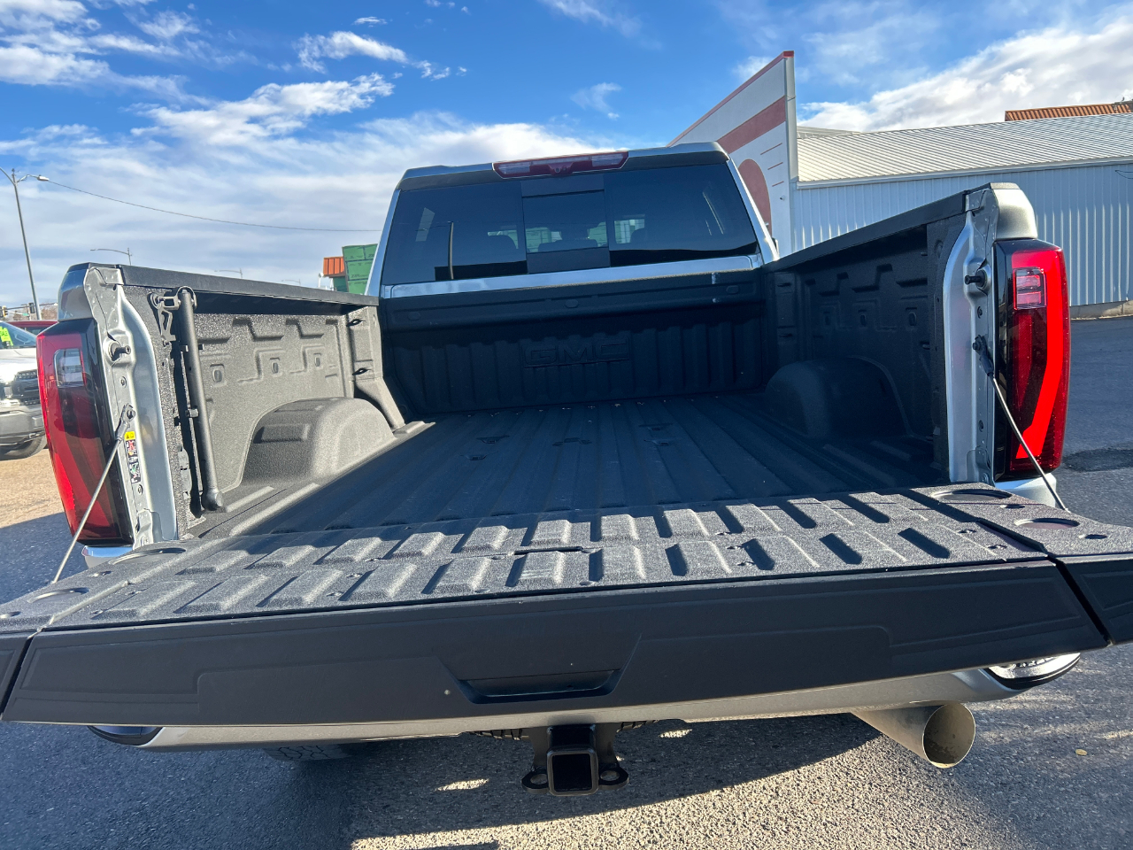 GMC Sierra 3500HD 4WD Crew Cab 159" Denali 2025