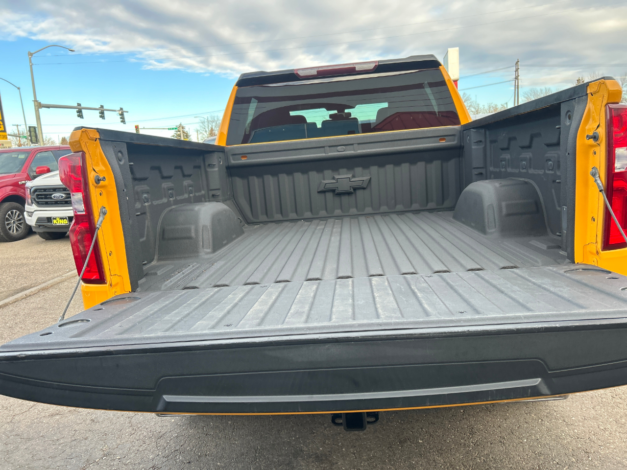 Chevrolet Silverado 1500 4WD Crew Cab 147" Custom Trail Boss 2020