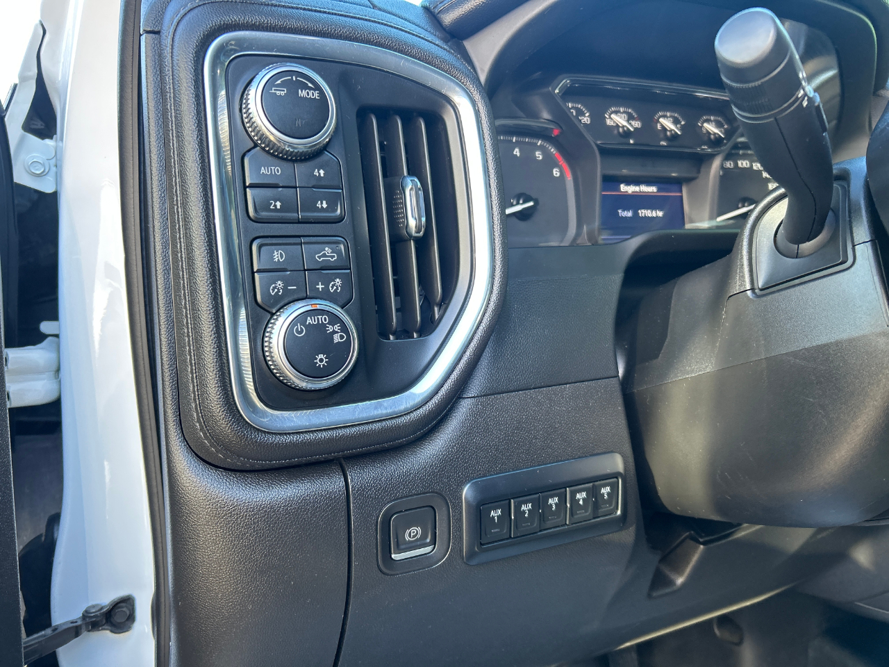 GMC Sierra 3500HD  2023