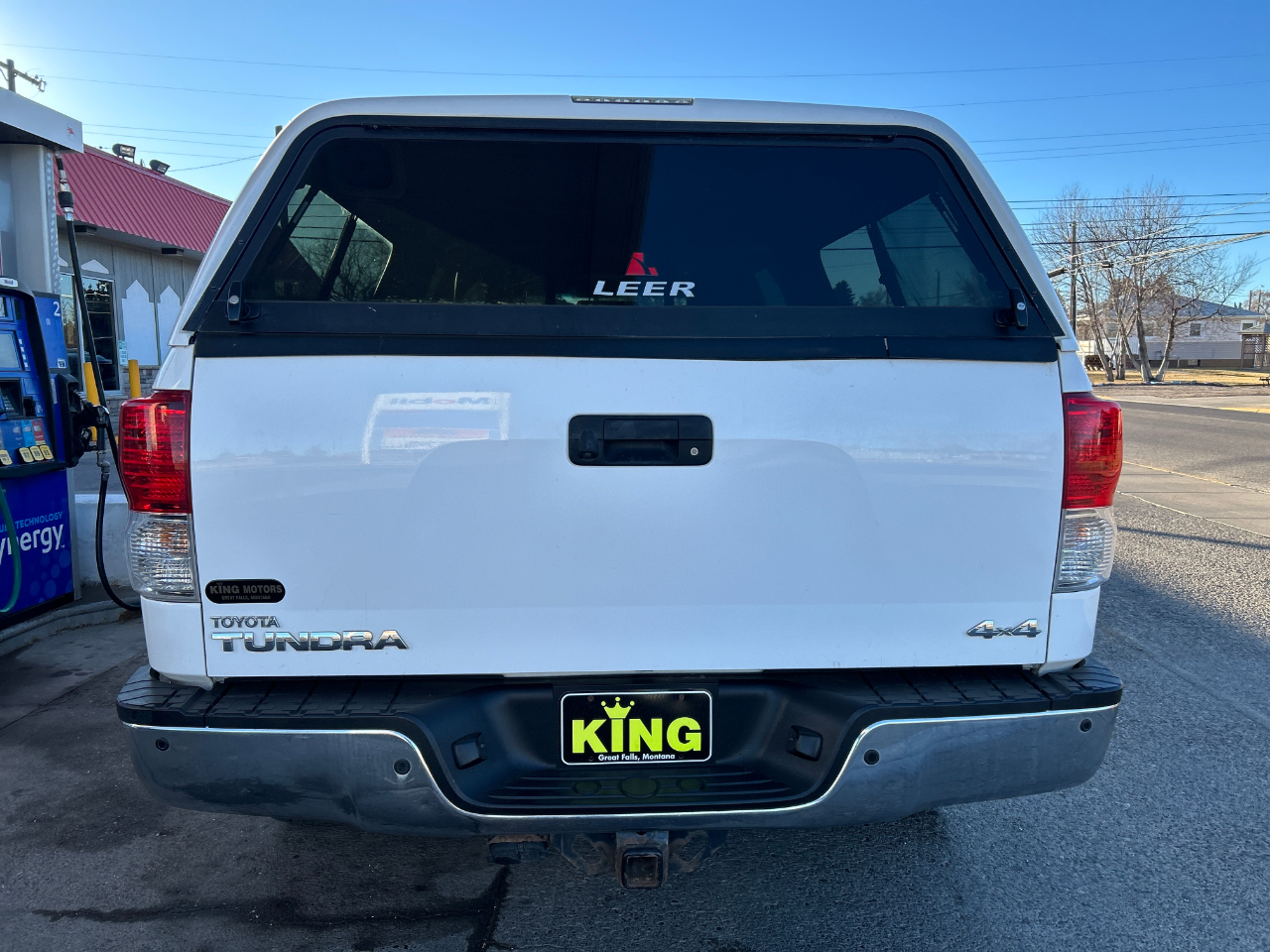 Toyota Tundra 4WD Truck CrewMax 5.7L V8 6-Spd AT Platinum (Natl) 2013