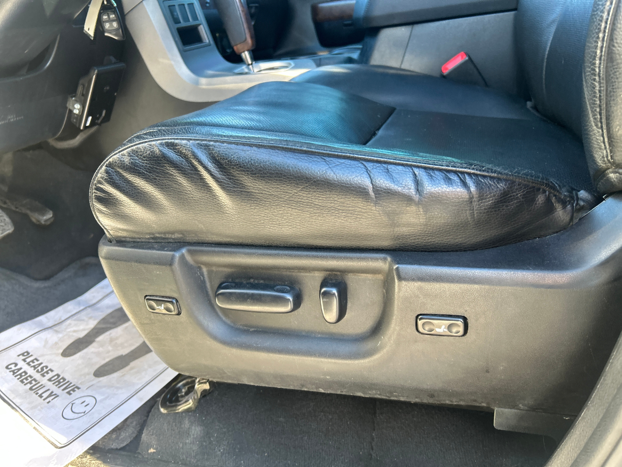 Toyota Tundra 4WD Truck CrewMax 5.7L V8 6-Spd AT Platinum (Natl) 2013