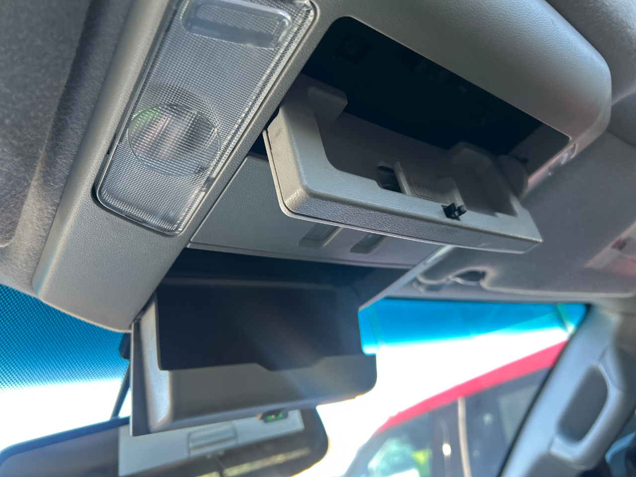 Toyota Tundra 4WD Truck CrewMax 5.7L V8 6-Spd AT Platinum (Natl) 2013