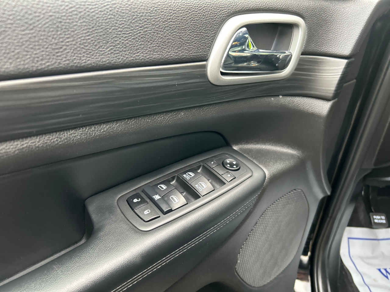 Jeep Grand Cherokee Laredo 4x4 2021