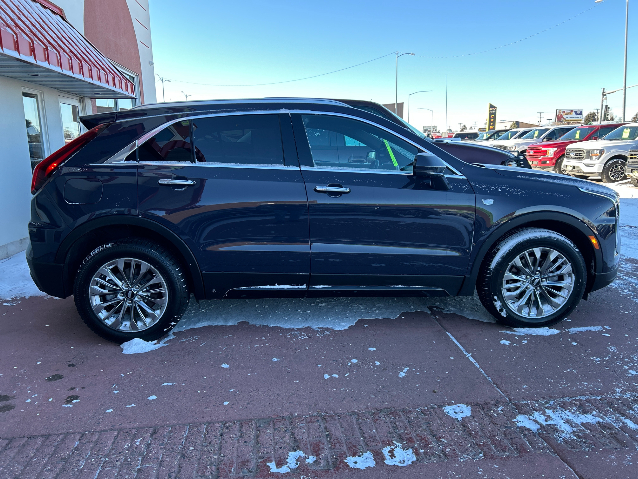 Cadillac XT4 AWD 4dr Premium Luxury 2025