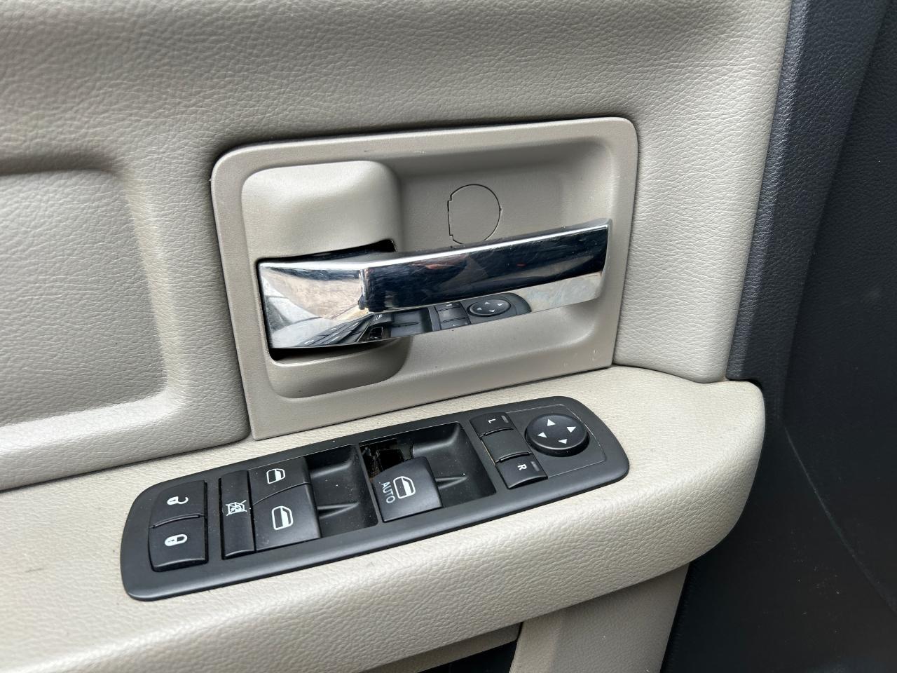 RAM 2500 4WD Crew Cab 149" SLT 2011