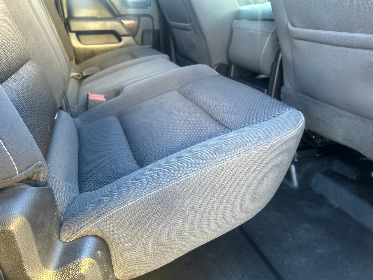 GMC Sierra 1500 4WD Double Cab 143.5" SLE 2018