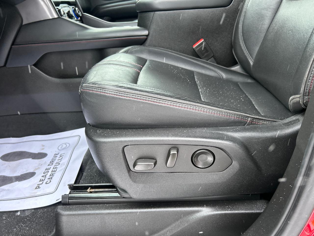 Chevrolet Tahoe 4WD 4dr RST 2021