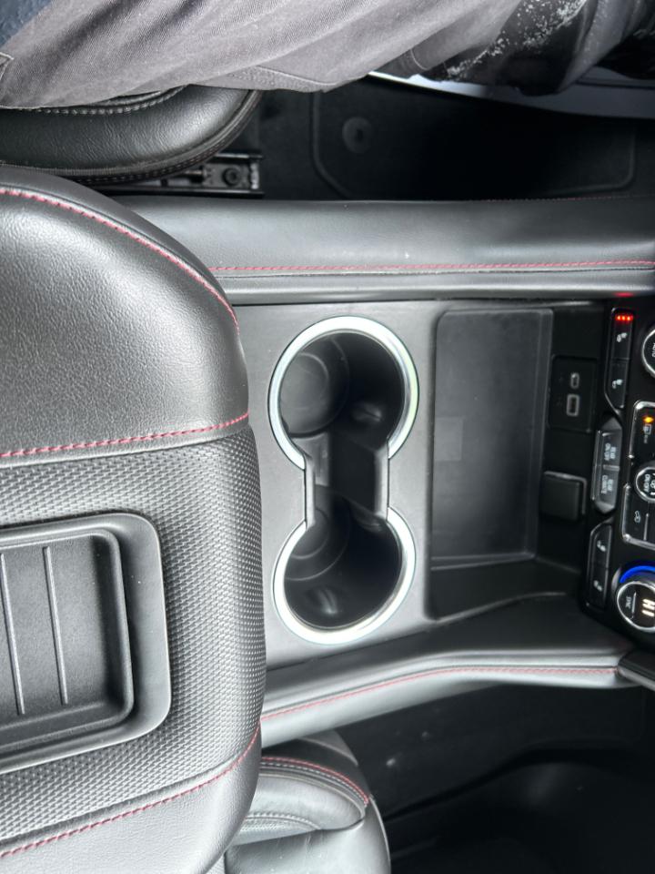 Chevrolet Tahoe 4WD 4dr RST 2021