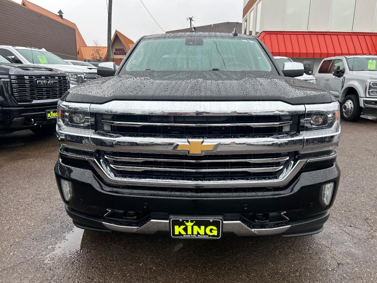 Chevrolet Silverado 1500 4WD Crew Cab 143.5" High Country 2017
