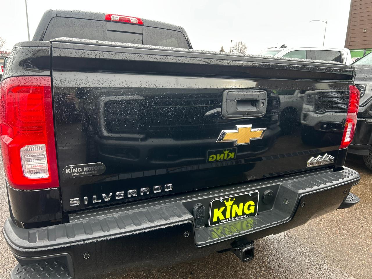 Chevrolet Silverado 1500 4WD Crew Cab 143.5" High Country 2017