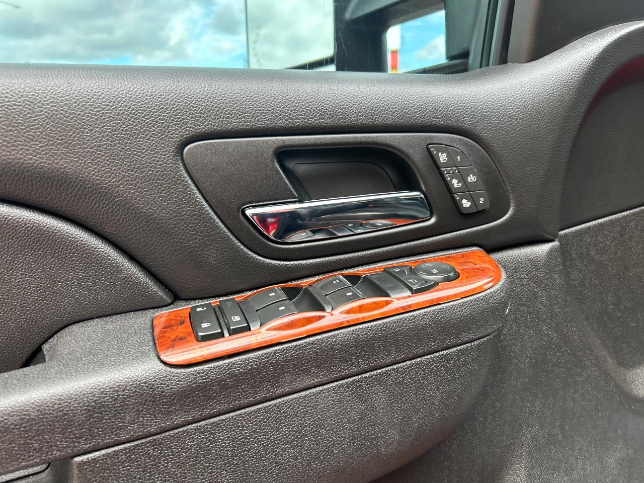 GMC Sierra 2500HD 4WD Crew Cab 153.7" SLT 2014