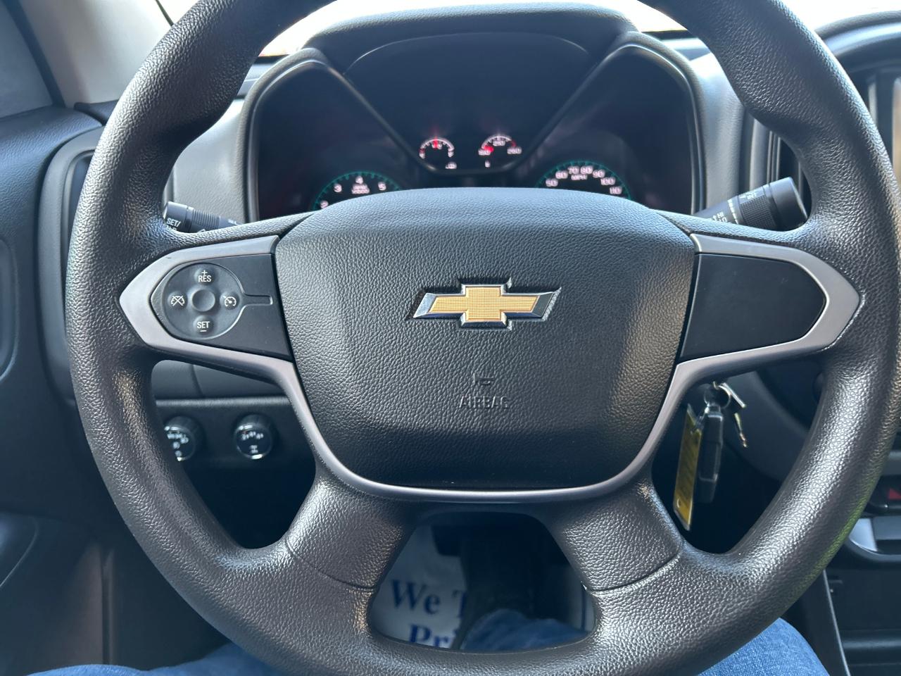 Chevrolet Colorado 4WD Crew Cab 128.3" WT 2017