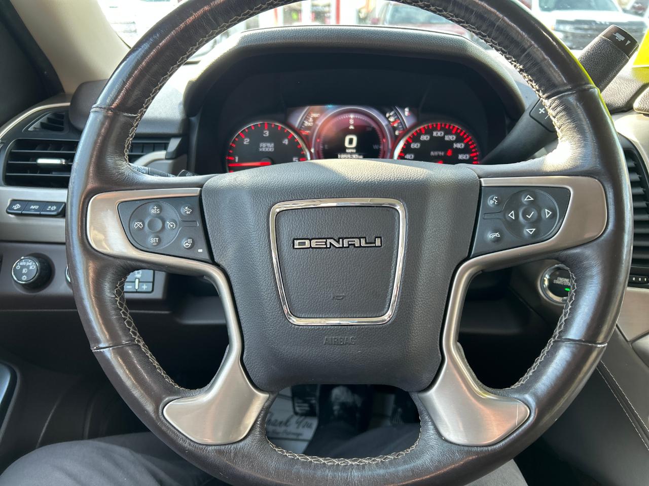 GMC Yukon 4WD 4dr Denali 2016