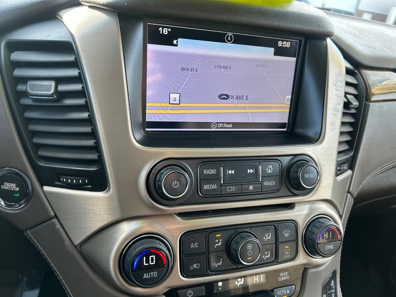 GMC Yukon 4WD 4dr Denali 2016