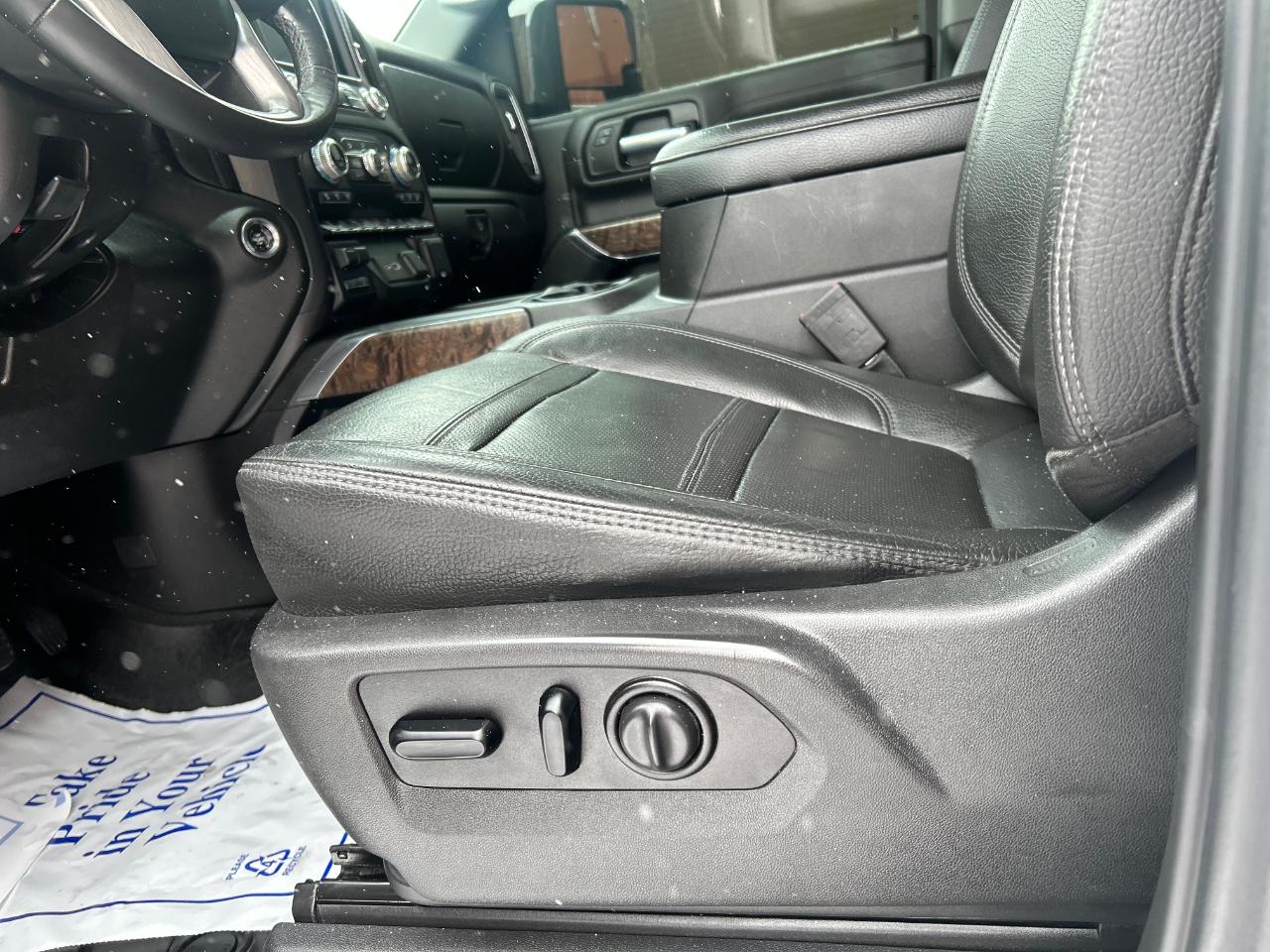 GMC Sierra 3500HD 4WD Crew Cab 159" Denali 2021