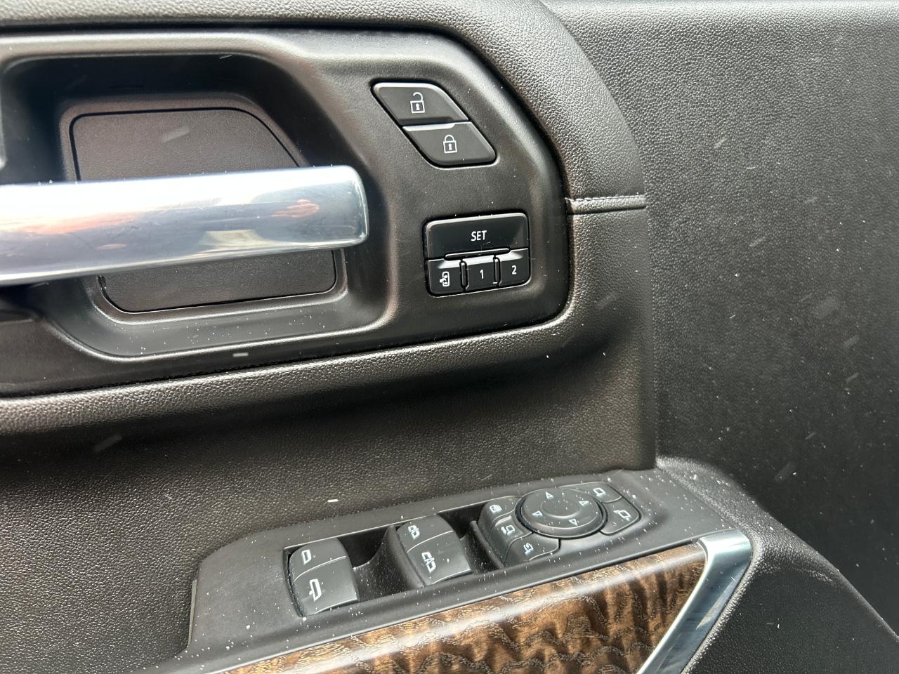 GMC Sierra 3500HD 4WD Crew Cab 159" Denali 2021