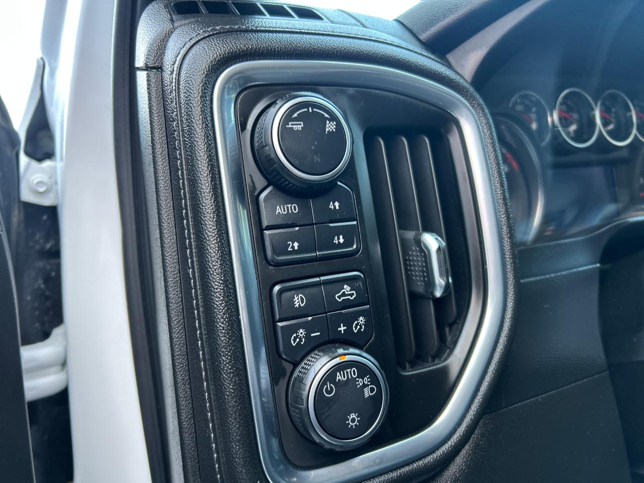 Chevrolet Silverado 1500  2019