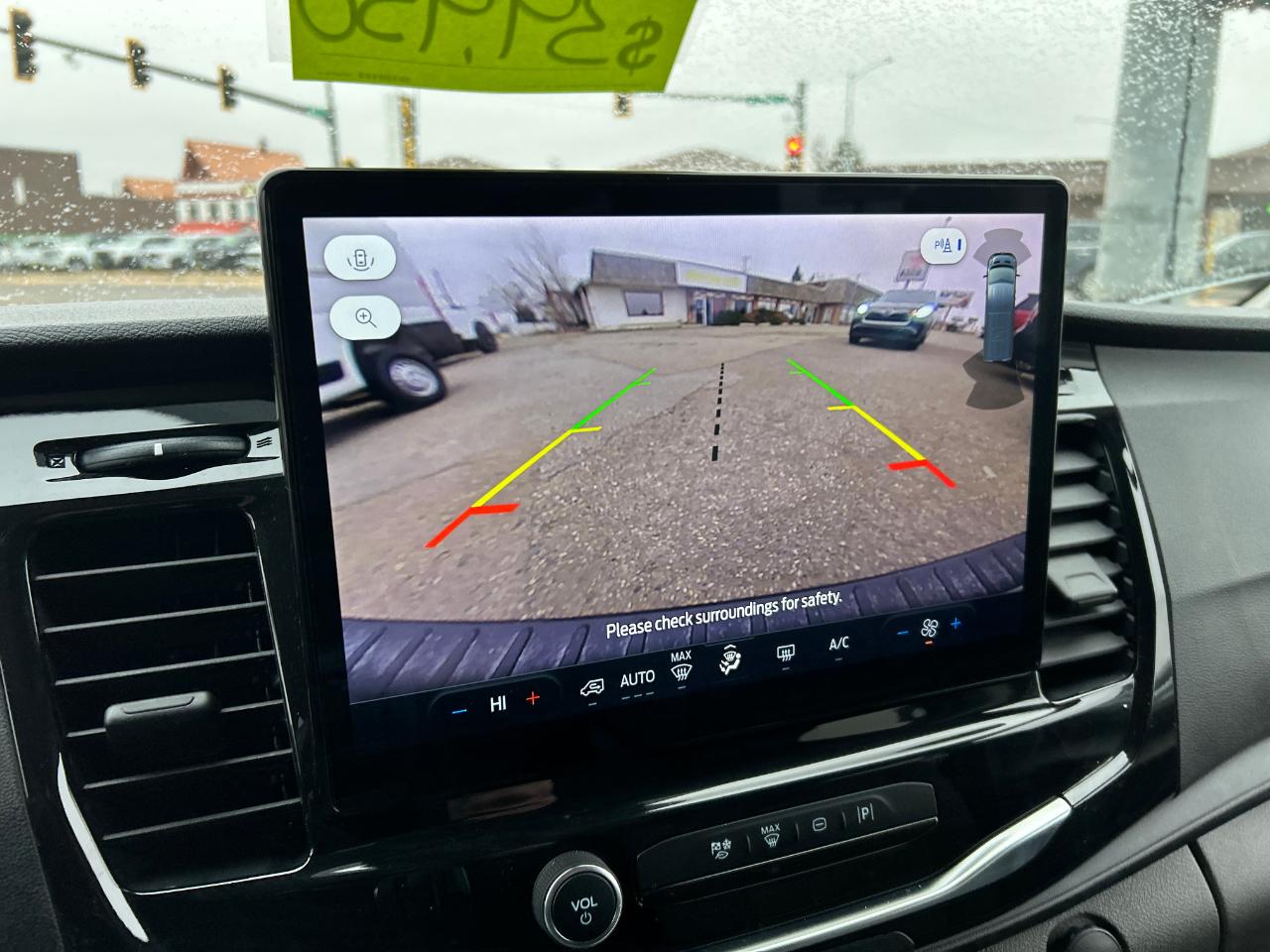 Ford Transit Passenger Wagon T-350 148" Low Roof XLT RWD 2024