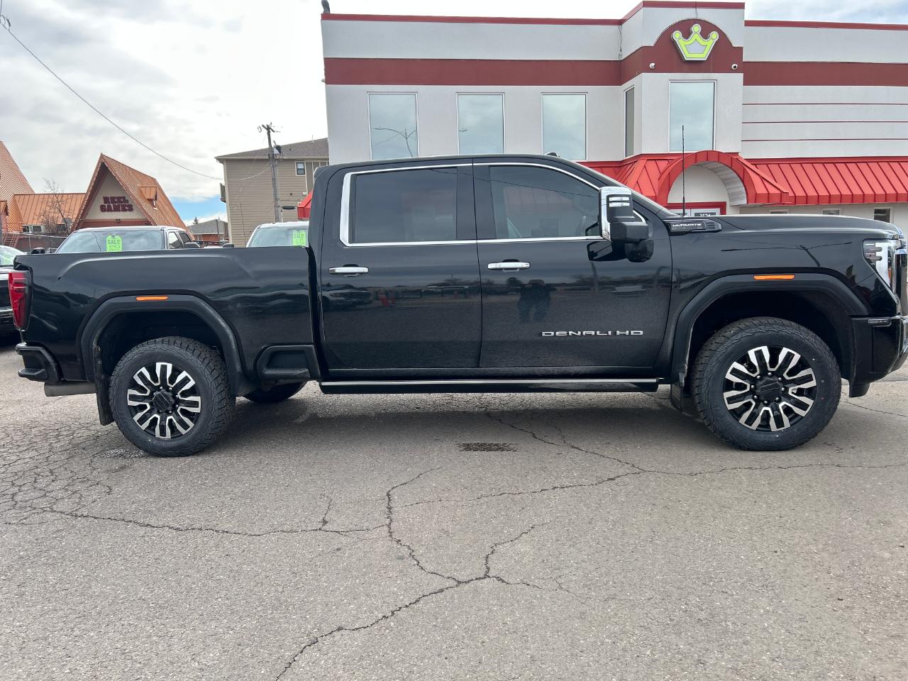 GMC Sierra 2500HD 4WD Crew Cab 159" Denali Ultimate 2024