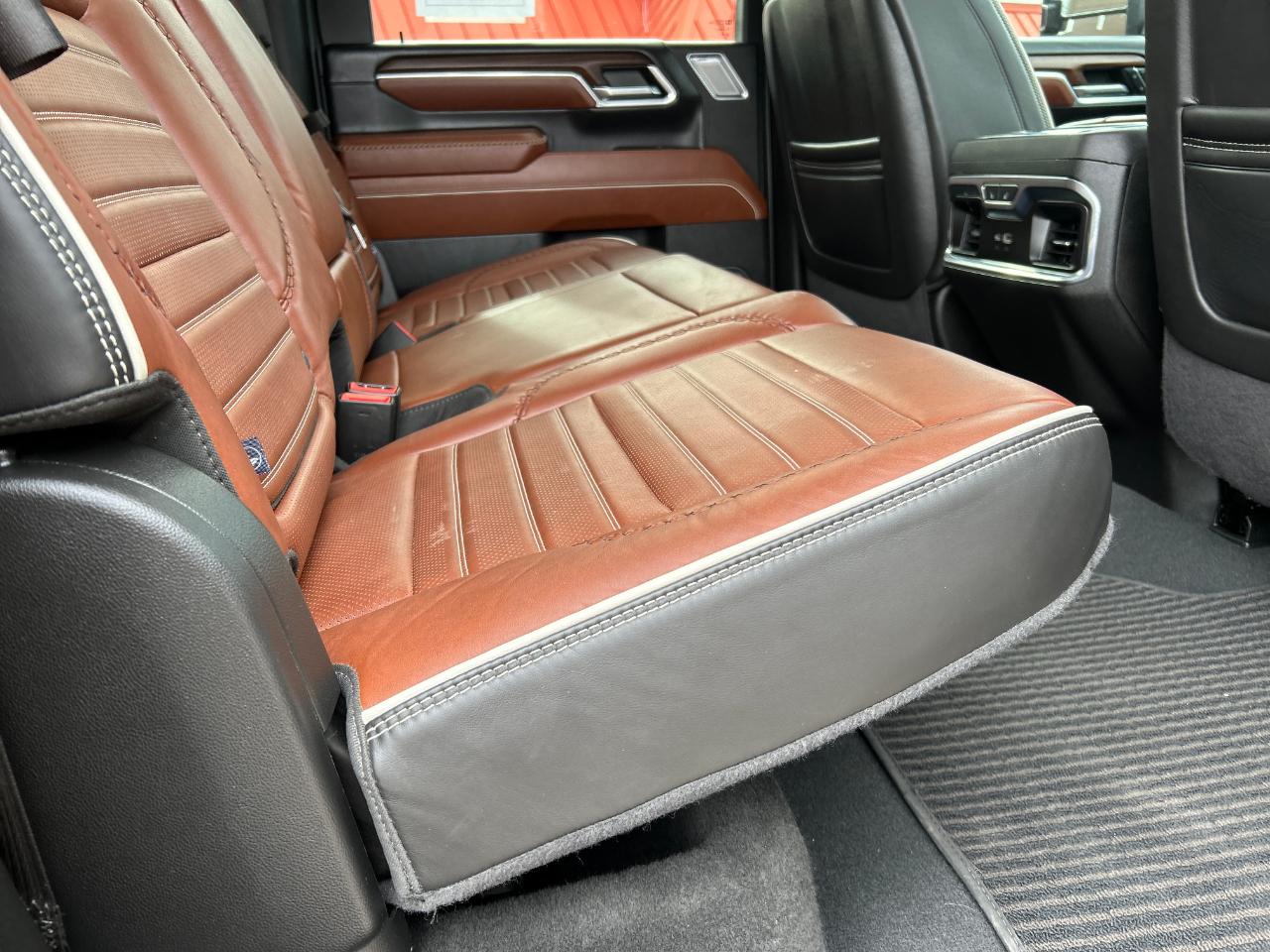 GMC Sierra 2500HD 4WD Crew Cab 159" Denali Ultimate 2024