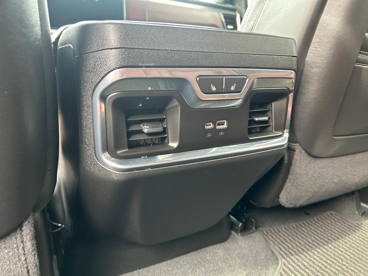 GMC Sierra 2500HD 4WD Crew Cab 159" Denali Ultimate 2024