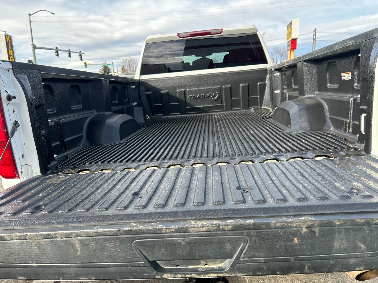 Chevrolet Silverado 3500HD 4WD Crew Cab 172" LT 2022