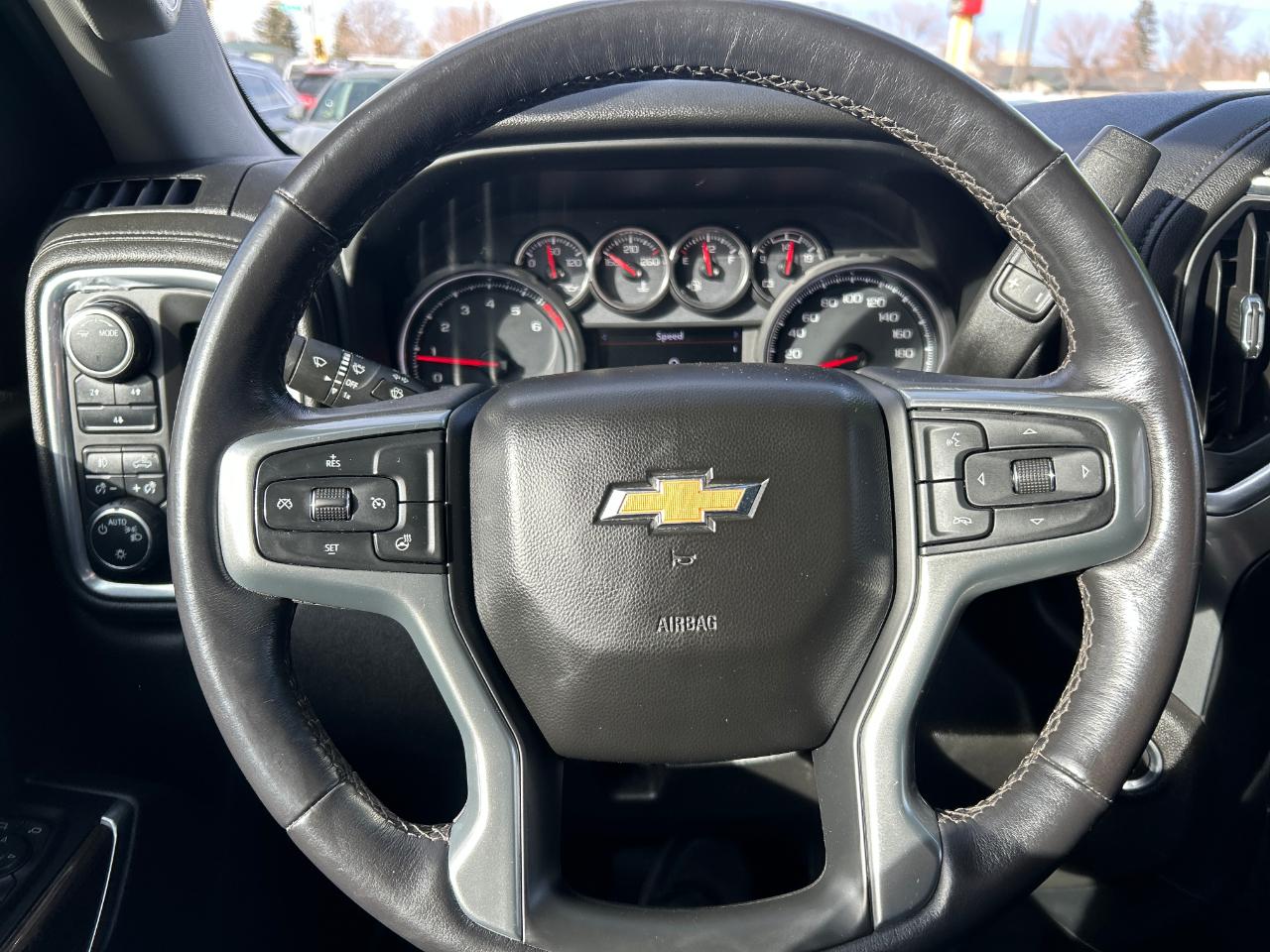 Chevrolet Silverado 3500HD 4WD Crew Cab 172" LT 2022