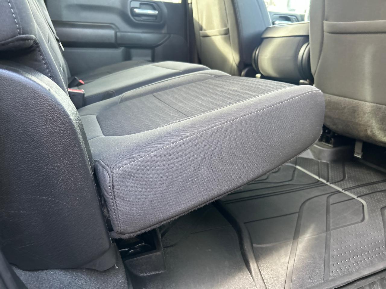 Chevrolet Silverado 3500HD 4WD Crew Cab 172" LT 2022