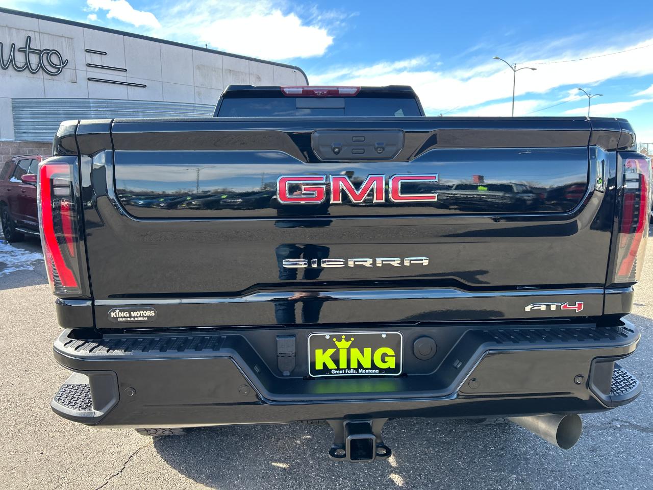 GMC Sierra 3500HD 4WD Crew Cab 159" AT4 2025