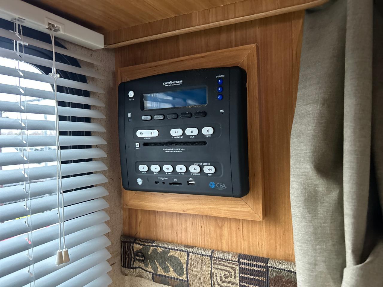 Palomino Maverick  2012