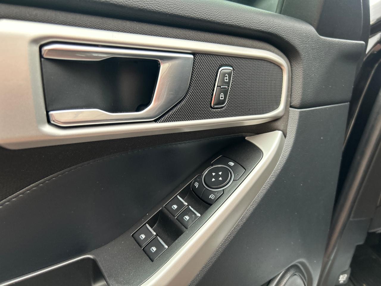 Ford Explorer XLT 4WD 2020