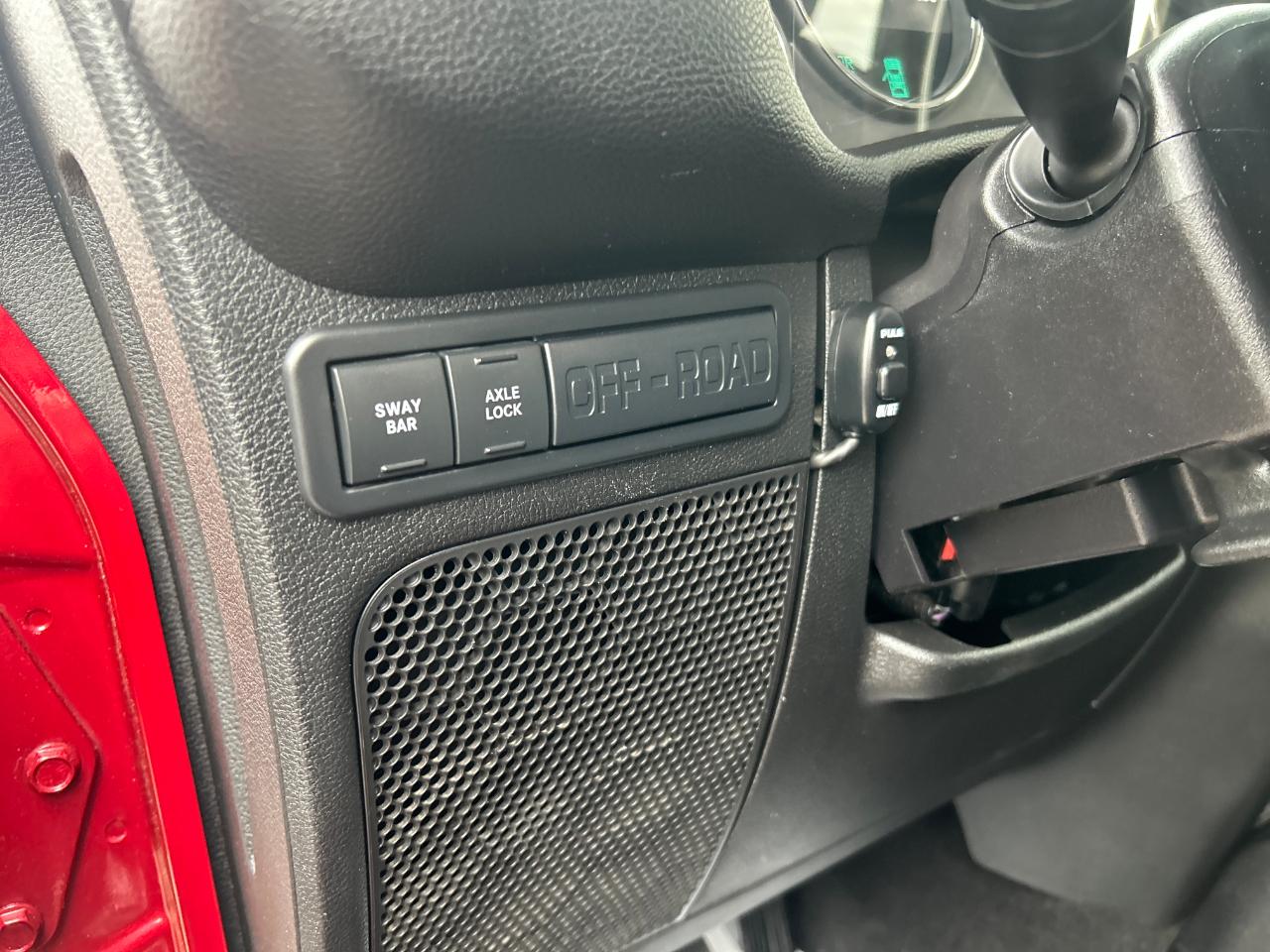 Jeep Wrangler 4WD 2dr Rubicon 2012