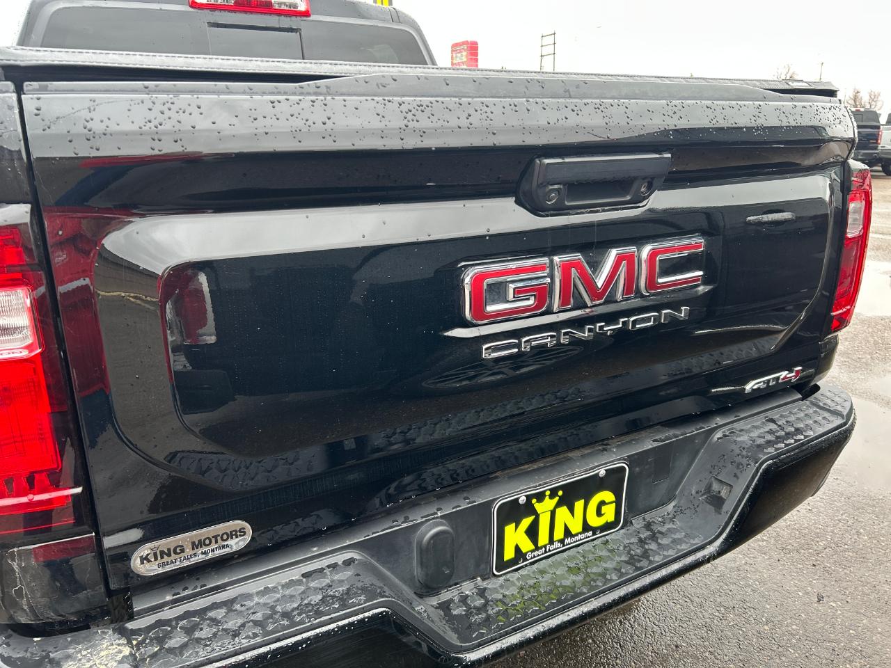 GMC Canyon 4WD Crew Cab AT4 2024
