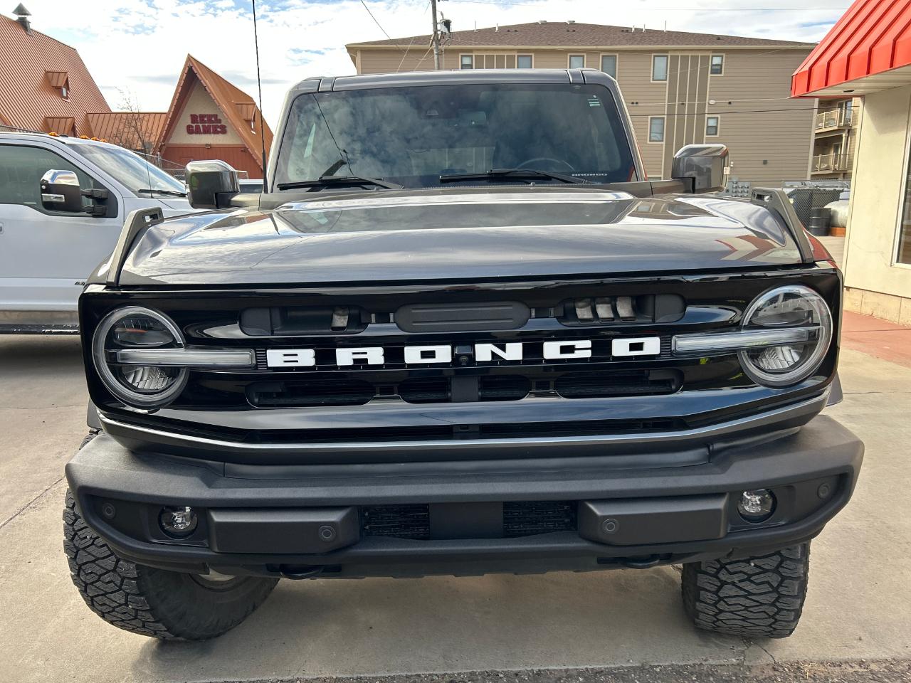 Ford Bronco Outer Banks 4 Door Advanced 4x4 2021