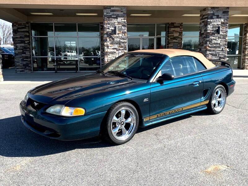 Ford Mustang GT convertible 1995