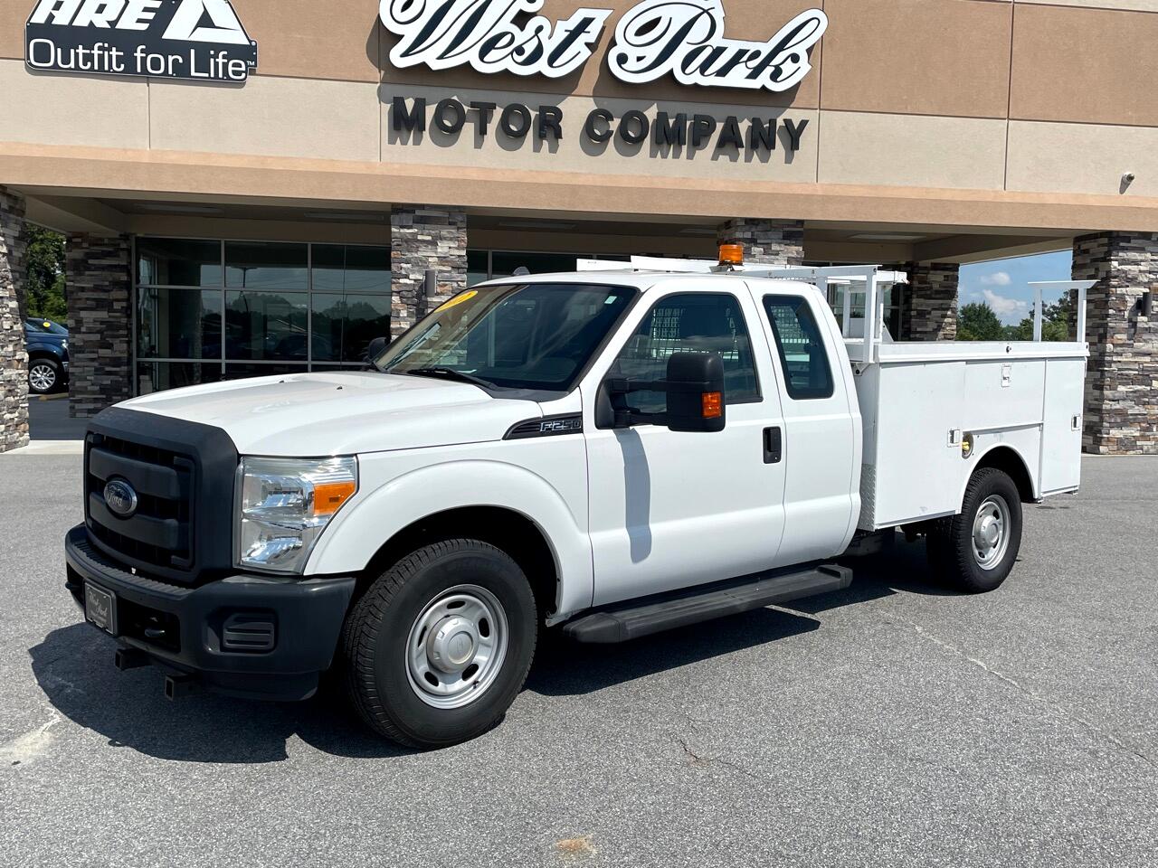 Ford F-250 SD XL SuperCab Long Bed 2WD 2012