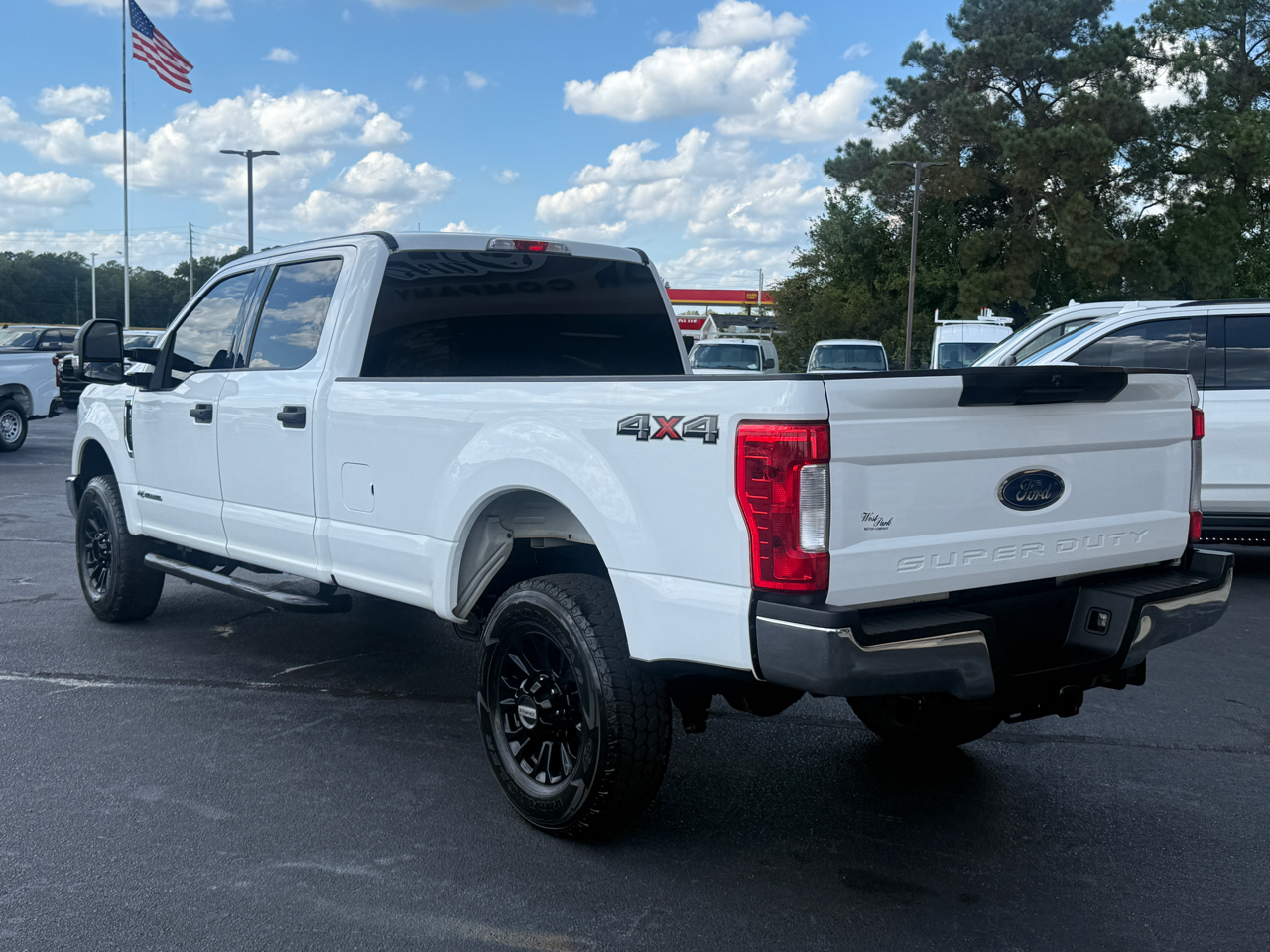2018 Ford F-250 XLT photo 3