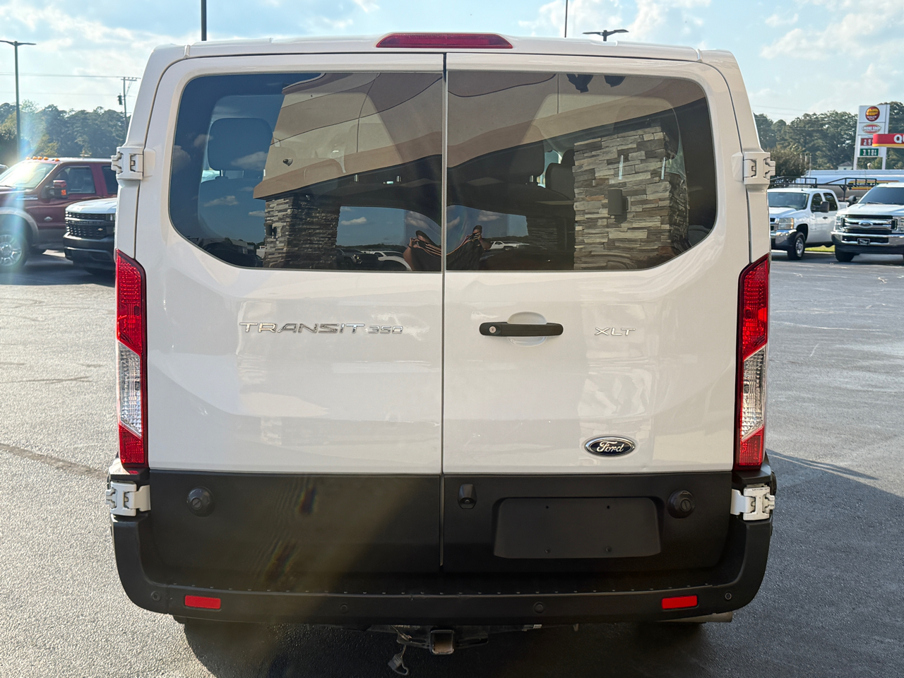 2020 Ford Transit XL photo 2
